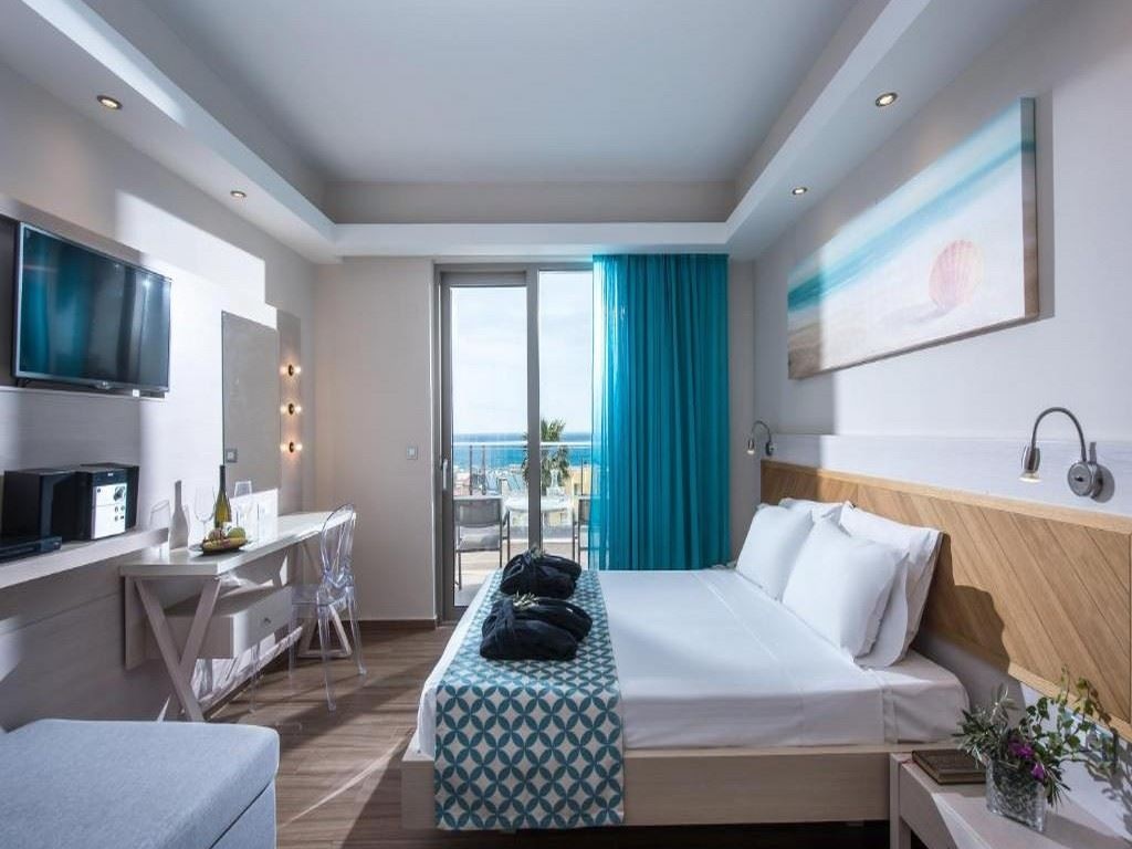 rooms-split-level-suite-with-sea-view