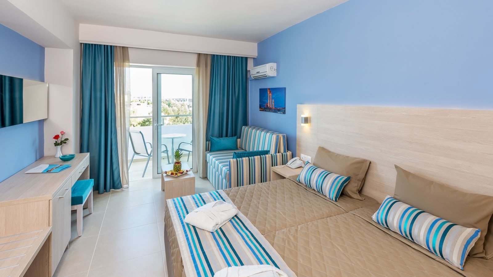 rooms-superior-room-mountain-view