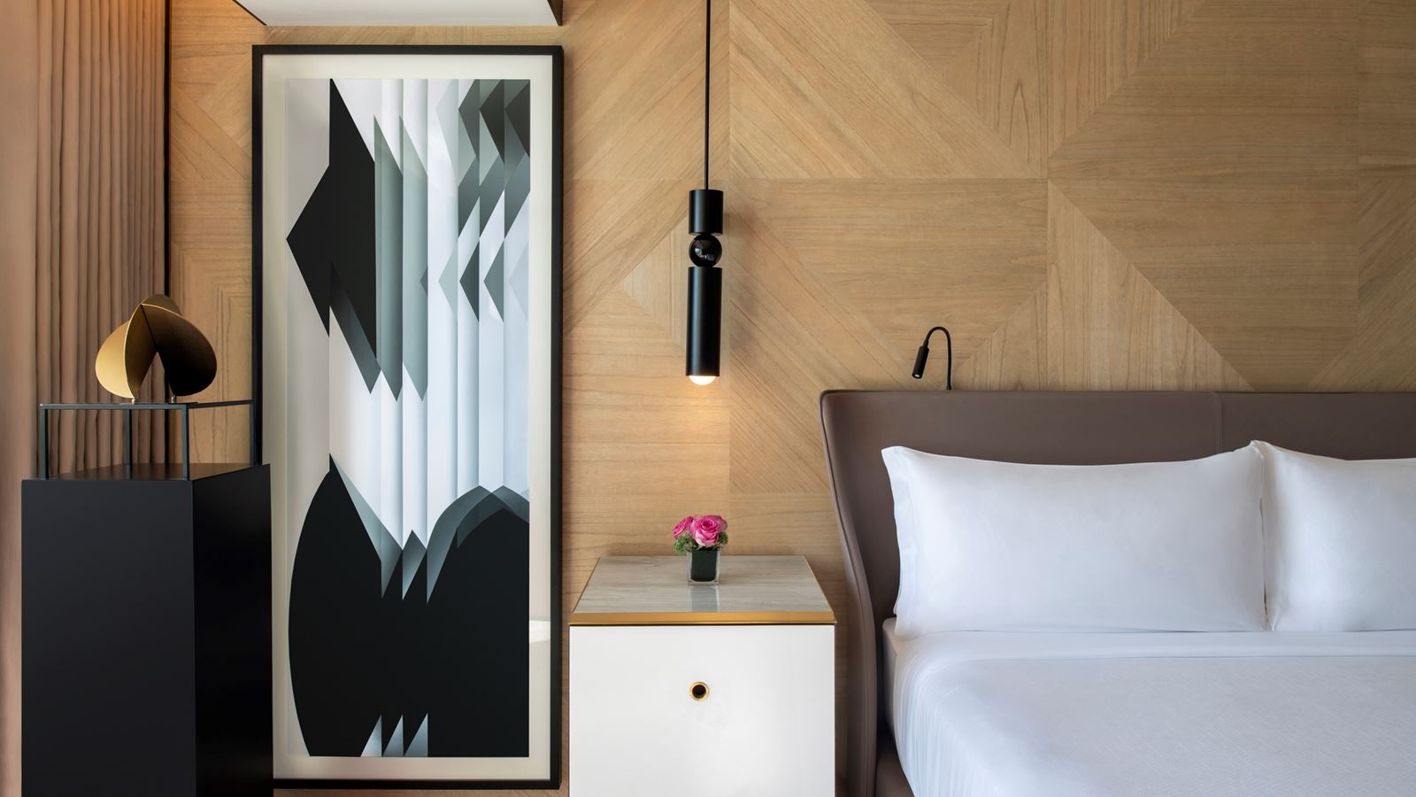 rooms-premium-room-sea-view-with-balcony