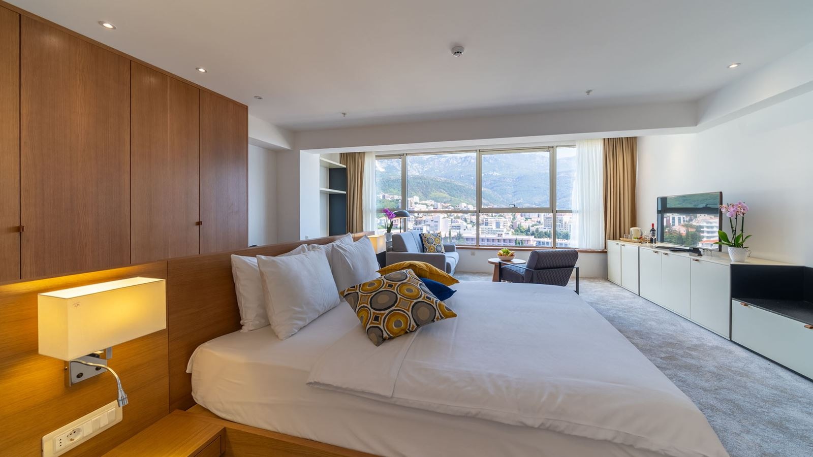 rooms-lux-suite-sea-view