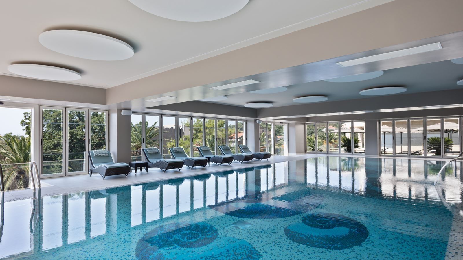 pools-indoor-pool
