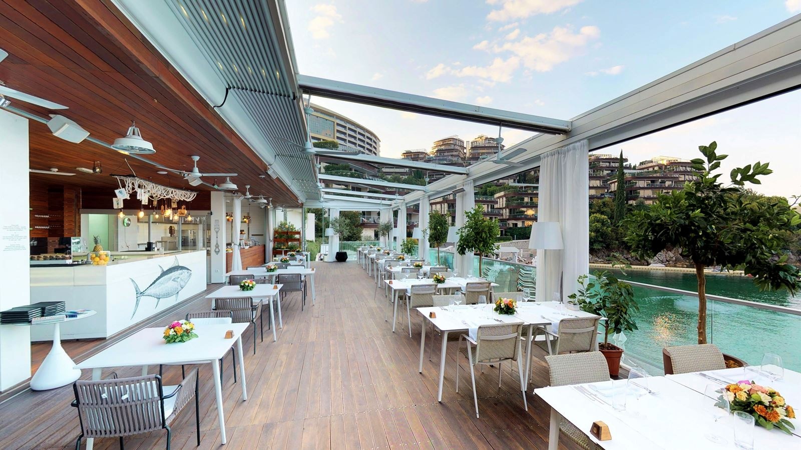 restaurants-dukley-seafront-restaurant