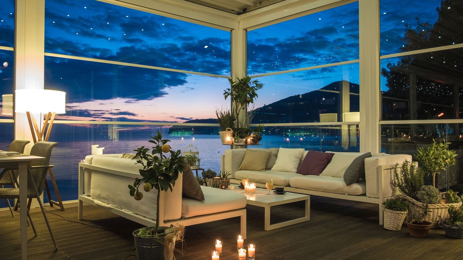 restaurants-dukley-seafront-restaurant