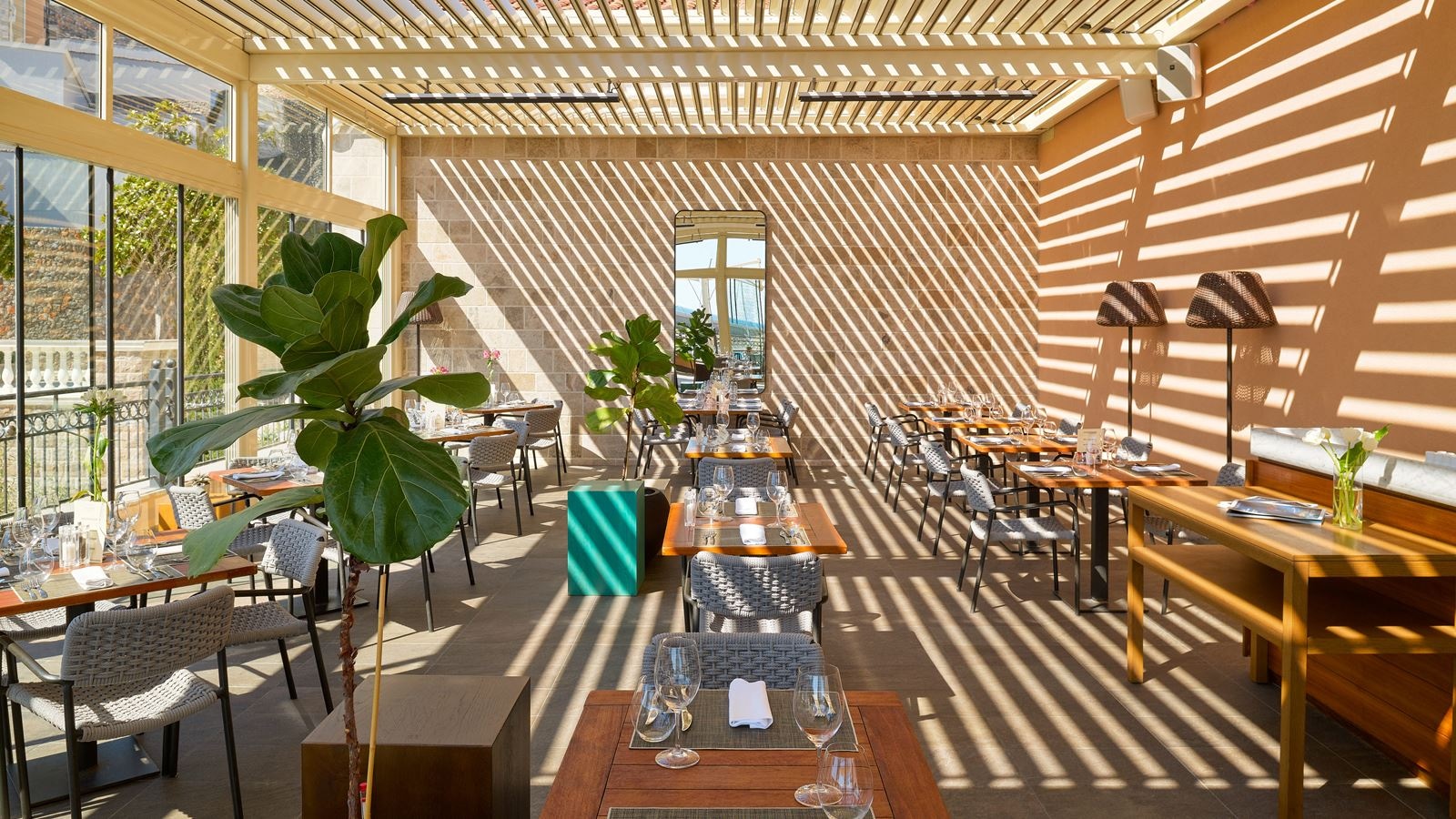 restaurants-the-restaurant