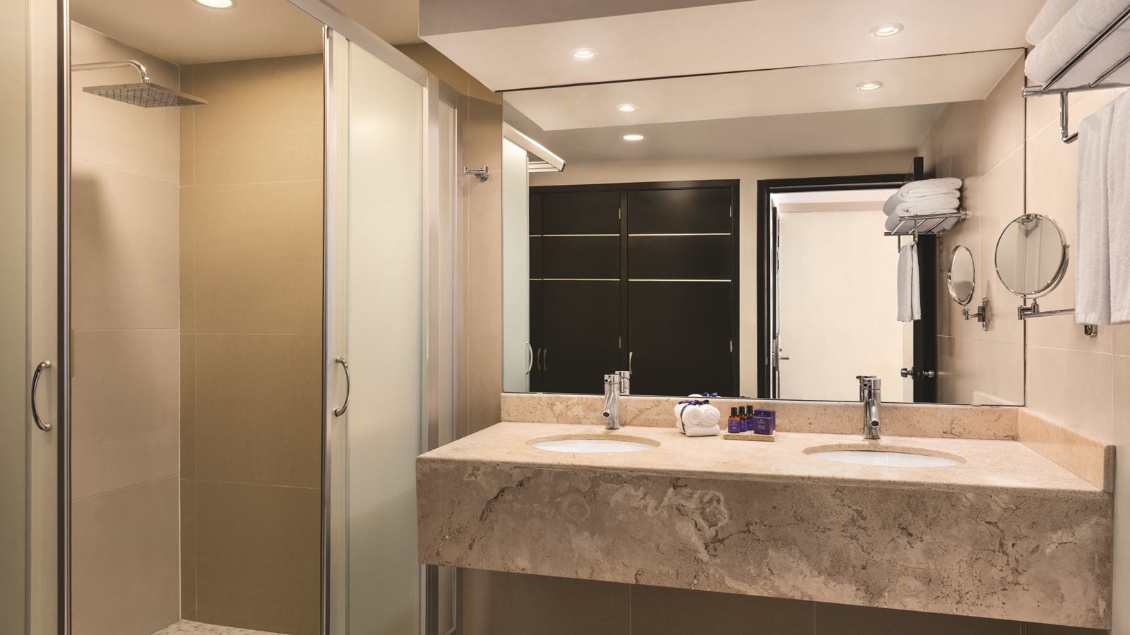 rooms-premium-suite-double