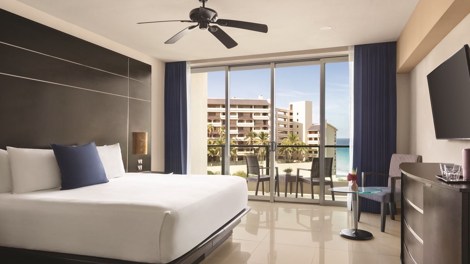 rooms-family-suite-king