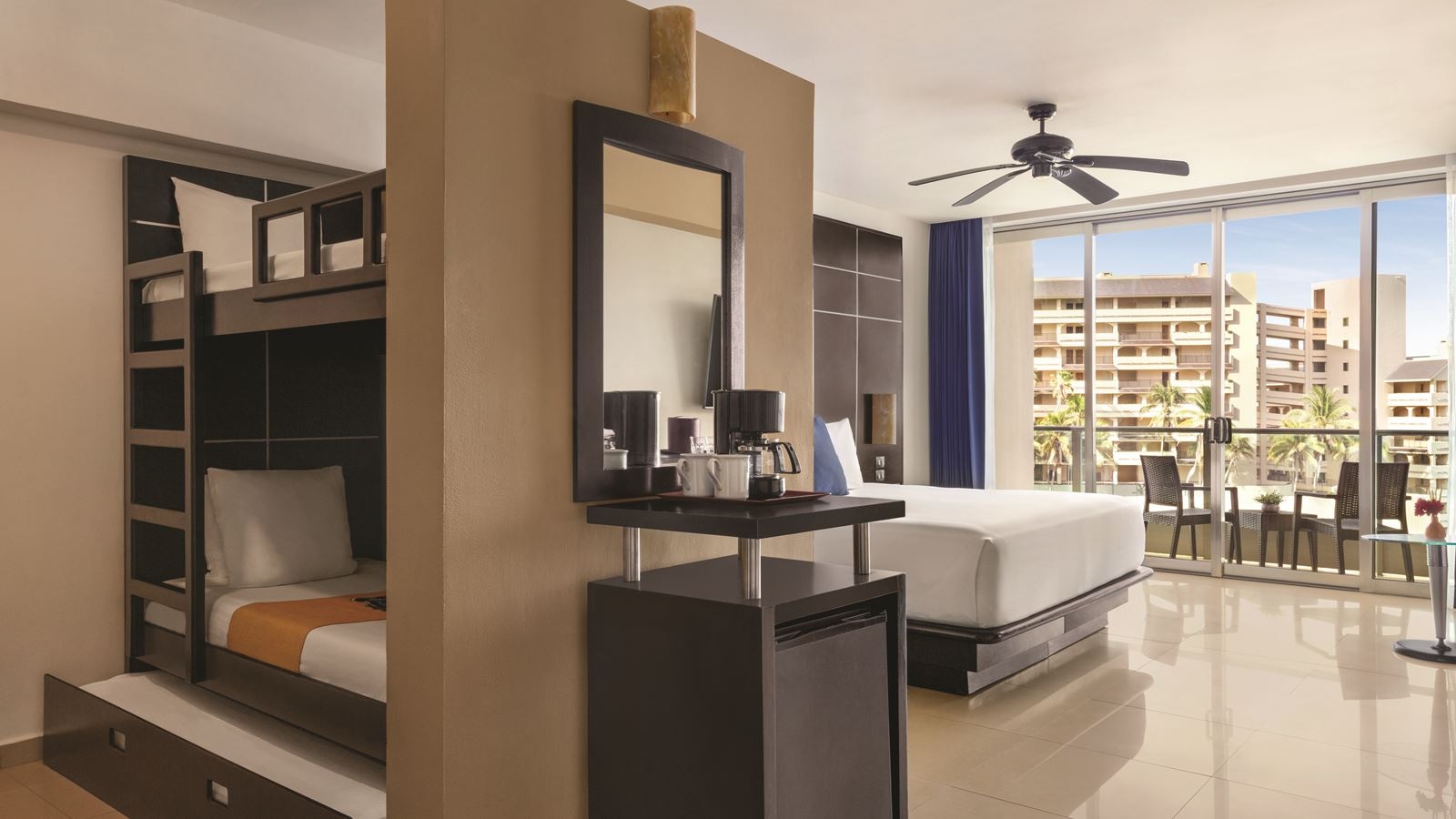 rooms-family-suite-king