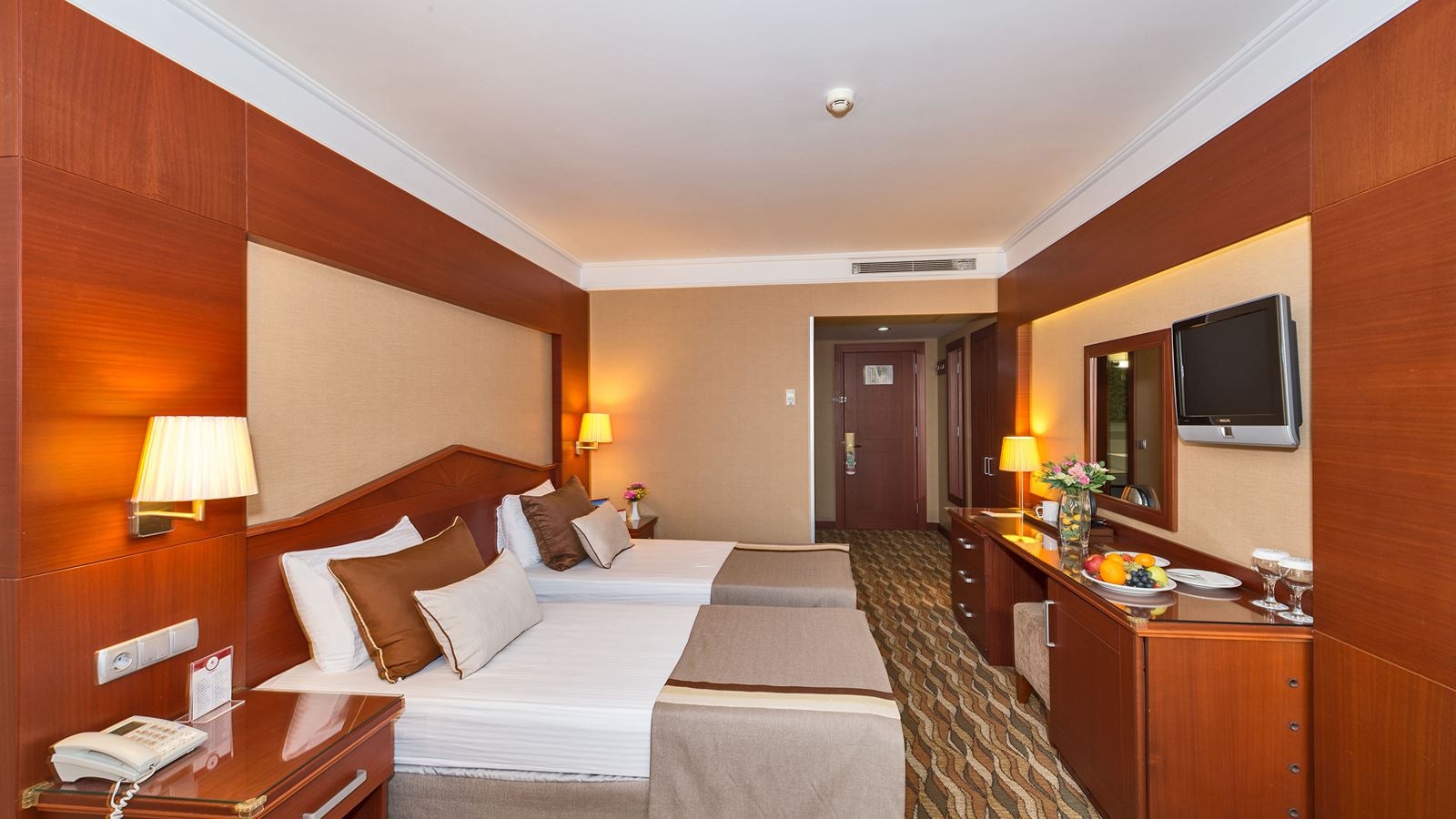 rooms-double-standard