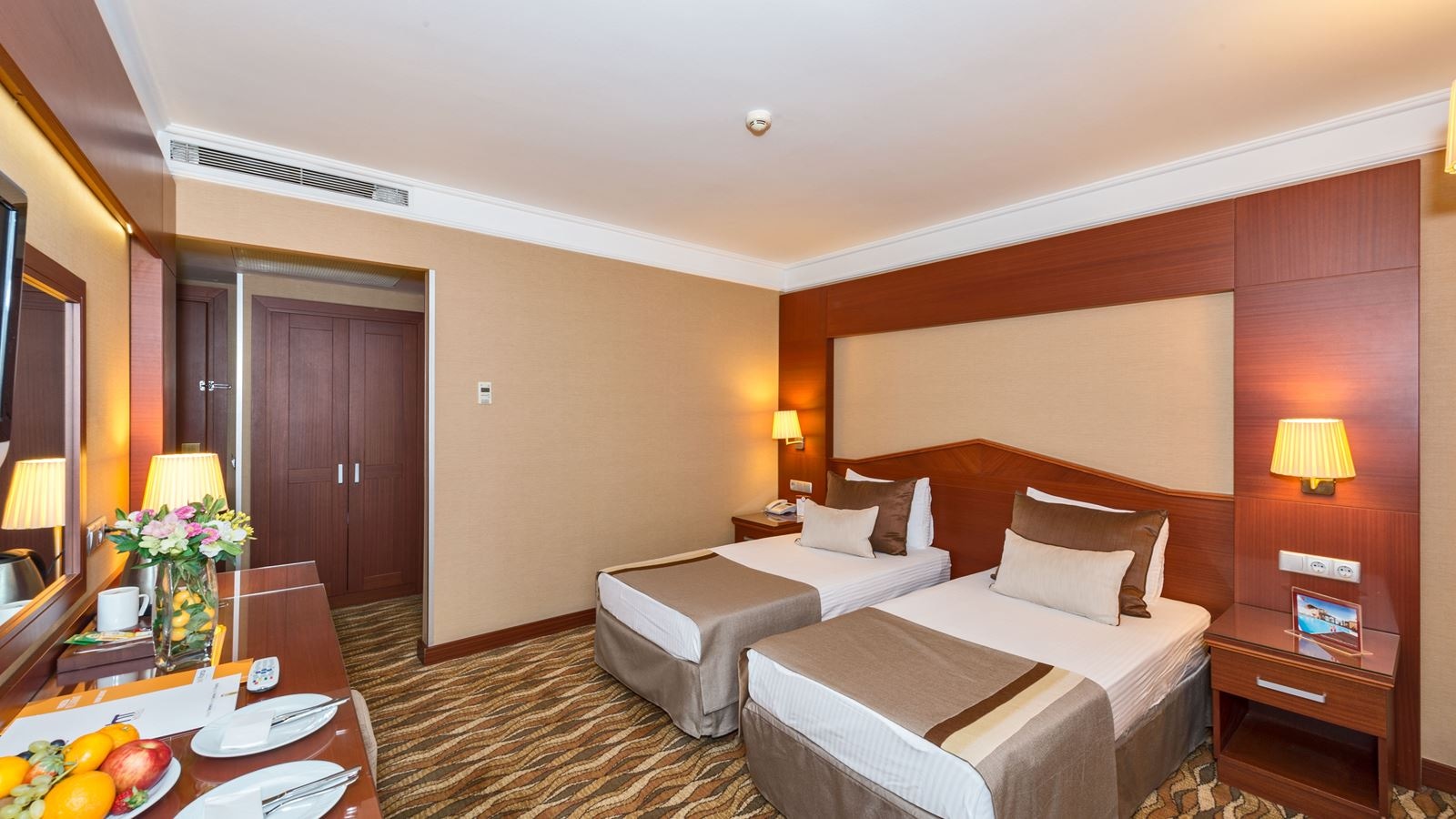 rooms-double-standard