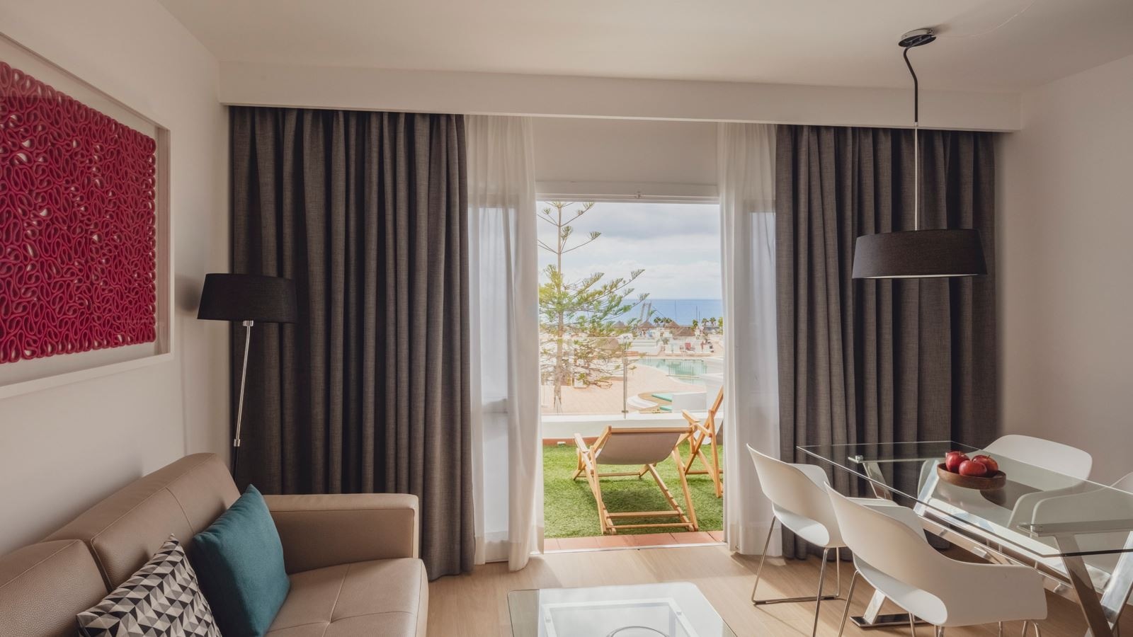 rooms-2-bedroom-apartment